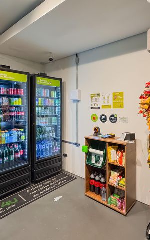 Apartamento à venda com 14m², 1 quarto e sem vagaÁrea comum - Mercado 24 Horas