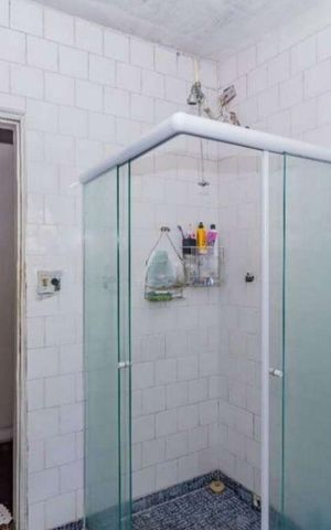 Casa à venda com 140m², 2 quartos e 2 vagas Casa à venda com 140m², 2 quartos e 2 vagasBanheiro