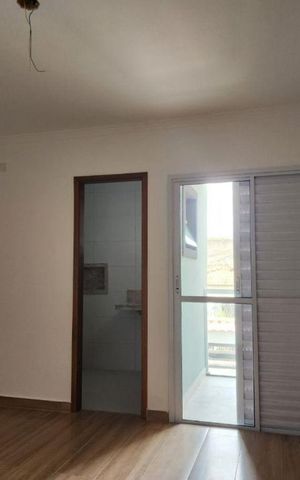 Casa à venda com 220m², 2 quartos e 2 vagas Casa à venda com 220m², 2 quartos e 2 vagasQuarto
