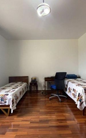 Casa à venda com 300m², 3 quartos e 4 vagas Casa à venda com 300m², 3 quartos e 4 vagasQuarto