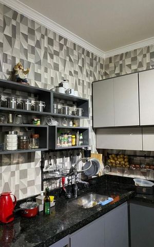 Casa à venda com 250m², 2 quartos e 2 vagas Casa à venda com 250m², 2 quartos e 2 vagasCozinha