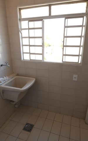 Apartamento à venda com 150m², 2 quartos e 1 vagaÁrea de Serviço