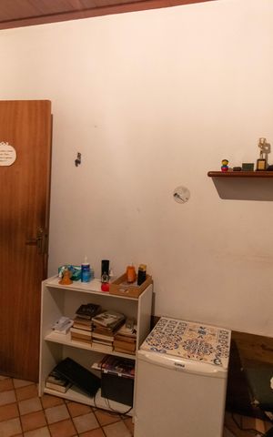 Casa de condomínio à venda com 567m², 4 quartos e 3 vagas Casa de condomínio à venda com 567m², 4 quartos e 3 vagasQuarto 1