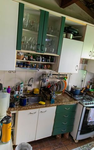 Casa de condomínio à venda com 567m², 4 quartos e 3 vagas Casa de condomínio à venda com 567m², 4 quartos e 3 vagasCozinha