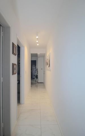 Apartamento à venda com 57m², 2 quartos e sem vagaCorredor