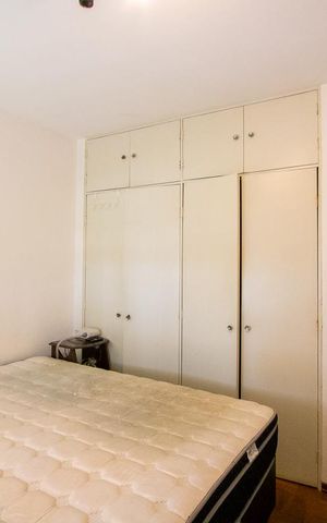 Apartamento à venda com 136m², 3 quartos e 2 vagas Apartamento à venda com 136m², 3 quartos e 2 vagasQuarto 2