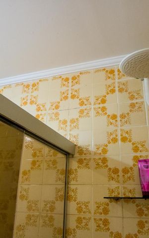Apartamento à venda com 136m², 3 quartos e 2 vagas Apartamento à venda com 136m², 3 quartos e 2 vagasBanheiro da Suíte
