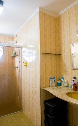 Apartamento à venda com 136m², 3 quartos e 2 vagas Apartamento à venda com 136m², 3 quartos e 2 vagasBanheiro social