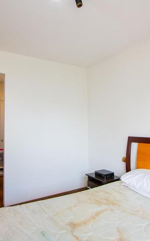 Apartamento à venda com 136m², 3 quartos e 2 vagas Apartamento à venda com 136m², 3 quartos e 2 vagasSuíte