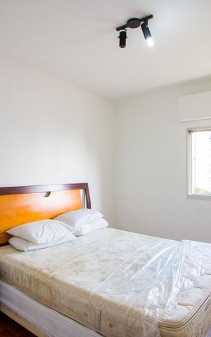 Apartamento à venda com 136m², 3 quartos e 2 vagas Apartamento à venda com 136m², 3 quartos e 2 vagasSuíte