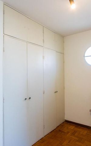 Apartamento à venda com 136m², 3 quartos e 2 vagas Apartamento à venda com 136m², 3 quartos e 2 vagasCloset da suíte