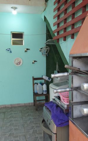 Casa à venda com 150m², 2 quartos e 2 vagasÁrea de Serviço