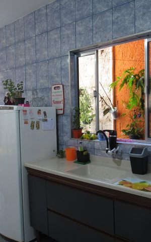 Casa à venda com 150m², 2 quartos e 2 vagasCozinha