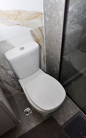 Apartamento à venda com 68m², 2 quartos e 1 vaga Apartamento à venda com 68m², 2 quartos e 1 vagaBanheiro Social
