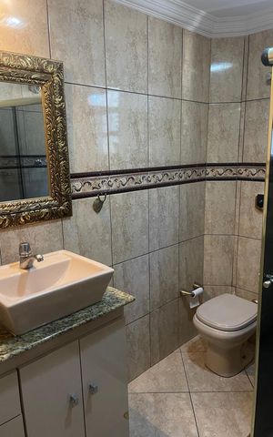Casa à venda com 264m², 4 quartos e 3 vagasBanheiro 2