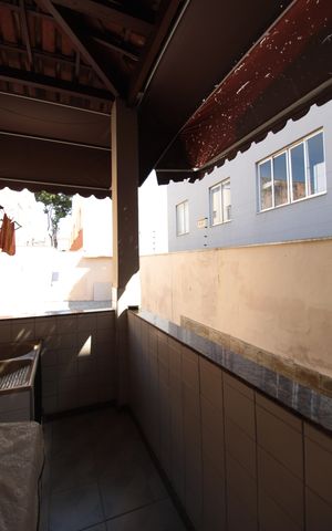 Casa à venda com 172m², 3 quartos e 4 vagasÁrea de Serviço