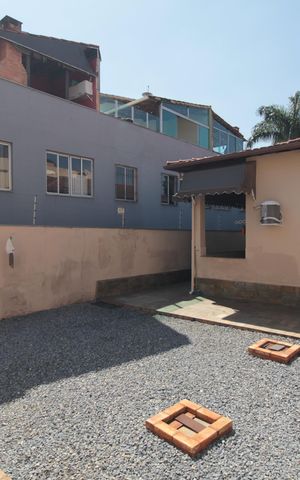 Casa à venda com 172m², 3 quartos e 4 vagasQuintal
