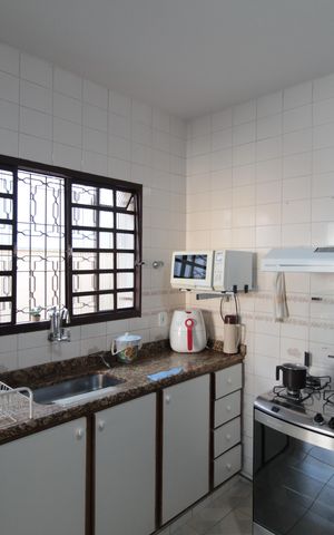 Casa à venda com 172m², 3 quartos e 4 vagasCozinha