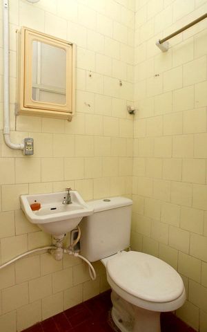 Apartamento à venda com 73m², 2 quartos e sem vagaBanheiro da Suíte