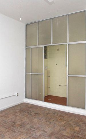 Apartamento à venda com 73m², 2 quartos e sem vagaSuíte