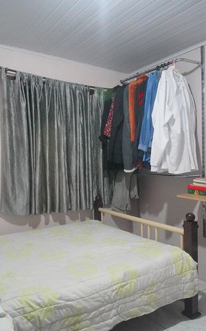 Casa à venda com 180m², 3 quartos e 2 vagasQuarto 3