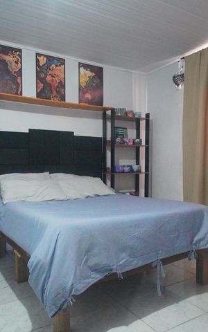 Casa à venda com 180m², 3 quartos e 2 vagasQuarto 2