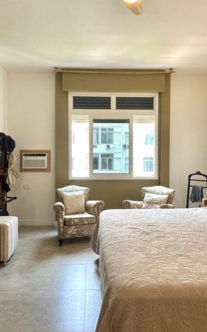 Apartamento à venda com 152m², 3 quartos e sem vaga Apartamento à venda com 152m², 3 quartos e sem vagaSuíte