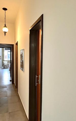 Apartamento à venda com 152m², 3 quartos e sem vaga Apartamento à venda com 152m², 3 quartos e sem vagaCorredor