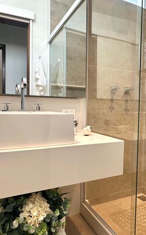 Apartamento à venda com 152m², 3 quartos e sem vaga Apartamento à venda com 152m², 3 quartos e sem vagaBanheiro Social