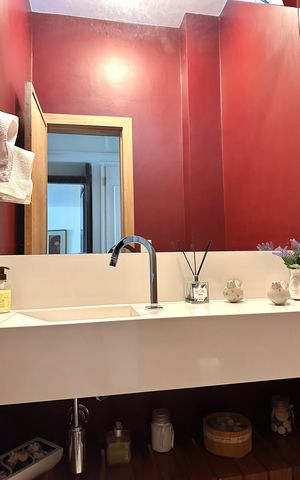 Apartamento à venda com 152m², 3 quartos e sem vaga Apartamento à venda com 152m², 3 quartos e sem vagaLavabo