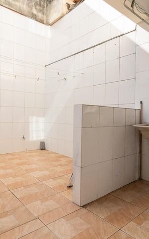 Casa à venda com 120m², 3 quartos e 2 vagasÁrea de Serviço