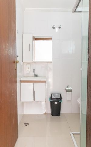 Casa à venda com 120m², 3 quartos e 2 vagasBanheiro da Suíte 1