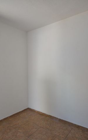 Casa para alugar com 75m², 2 quartos e 1 vagaSala