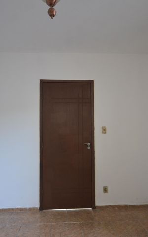 Casa para alugar com 75m², 2 quartos e 1 vagaSala