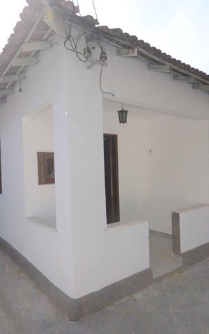 Casa para alugar com 75m², 2 quartos e 1 vagaFachada