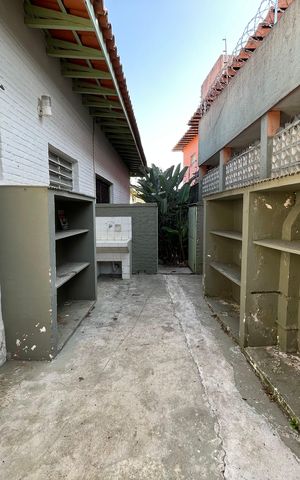 Casa à venda com 199m², 4 quartos e 4 vagas Casa à venda com 199m², 4 quartos e 4 vagasÁrea de Serviço