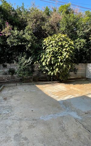 Casa à venda com 199m², 4 quartos e 4 vagas Casa à venda com 199m², 4 quartos e 4 vagasQuintal