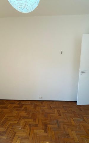 Casa à venda com 199m², 4 quartos e 4 vagas Casa à venda com 199m², 4 quartos e 4 vagasQuarto 1