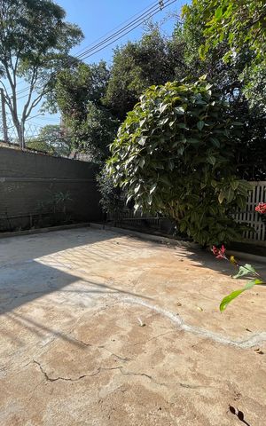 Casa à venda com 199m², 4 quartos e 4 vagas Casa à venda com 199m², 4 quartos e 4 vagasQuintal