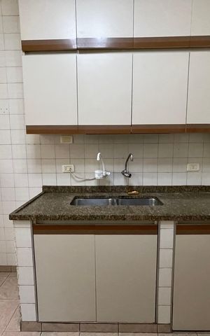 Casa à venda com 199m², 4 quartos e 4 vagas Casa à venda com 199m², 4 quartos e 4 vagasCozinha