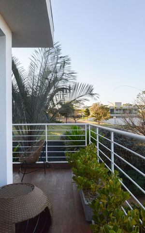 Casa de condomínio para alugar com 350m², 5 quartos e 6 vagasVista da Suíte 3