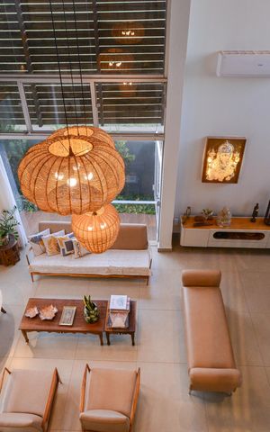 Casa de condomínio para alugar com 350m², 5 quartos e 6 vagasSala