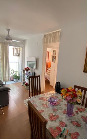 Apartamento à venda com 47m², 2 quartos e 1 vaga Apartamento à venda com 47m², 2 quartos e 1 vagaSala