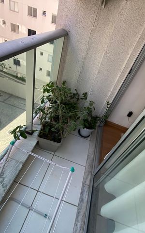 Apartamento à venda com 47m², 2 quartos e 1 vaga Apartamento à venda com 47m², 2 quartos e 1 vagaVaranda - Sala
