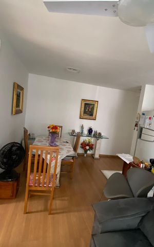 Apartamento à venda com 47m², 2 quartos e 1 vaga Apartamento à venda com 47m², 2 quartos e 1 vagaSala