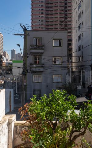 Casa à venda com 219m², 2 quartos e 5 vagas Casa à venda com 219m², 2 quartos e 5 vagasVista Quarto 2