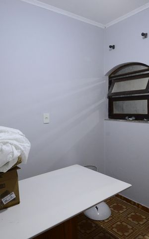 Casa para alugar com 480m², 6 quartos e 2 vagasQuarto