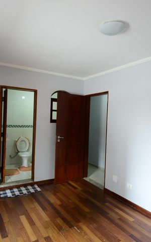 Casa para alugar com 480m², 6 quartos e 2 vagasSuíte 3