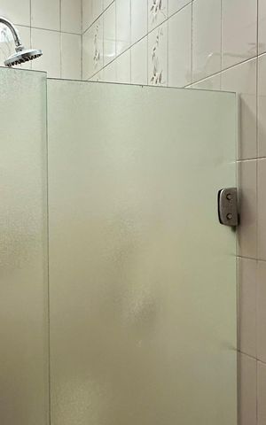 Apartamento à venda com 90m², 3 quartos e sem vaga Apartamento à venda com 90m², 3 quartos e sem vagaBanheiro