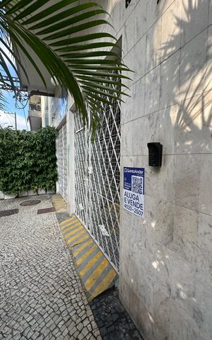 Apartamento à venda com 90m², 3 quartos e sem vaga Apartamento à venda com 90m², 3 quartos e sem vagaPlaquinha